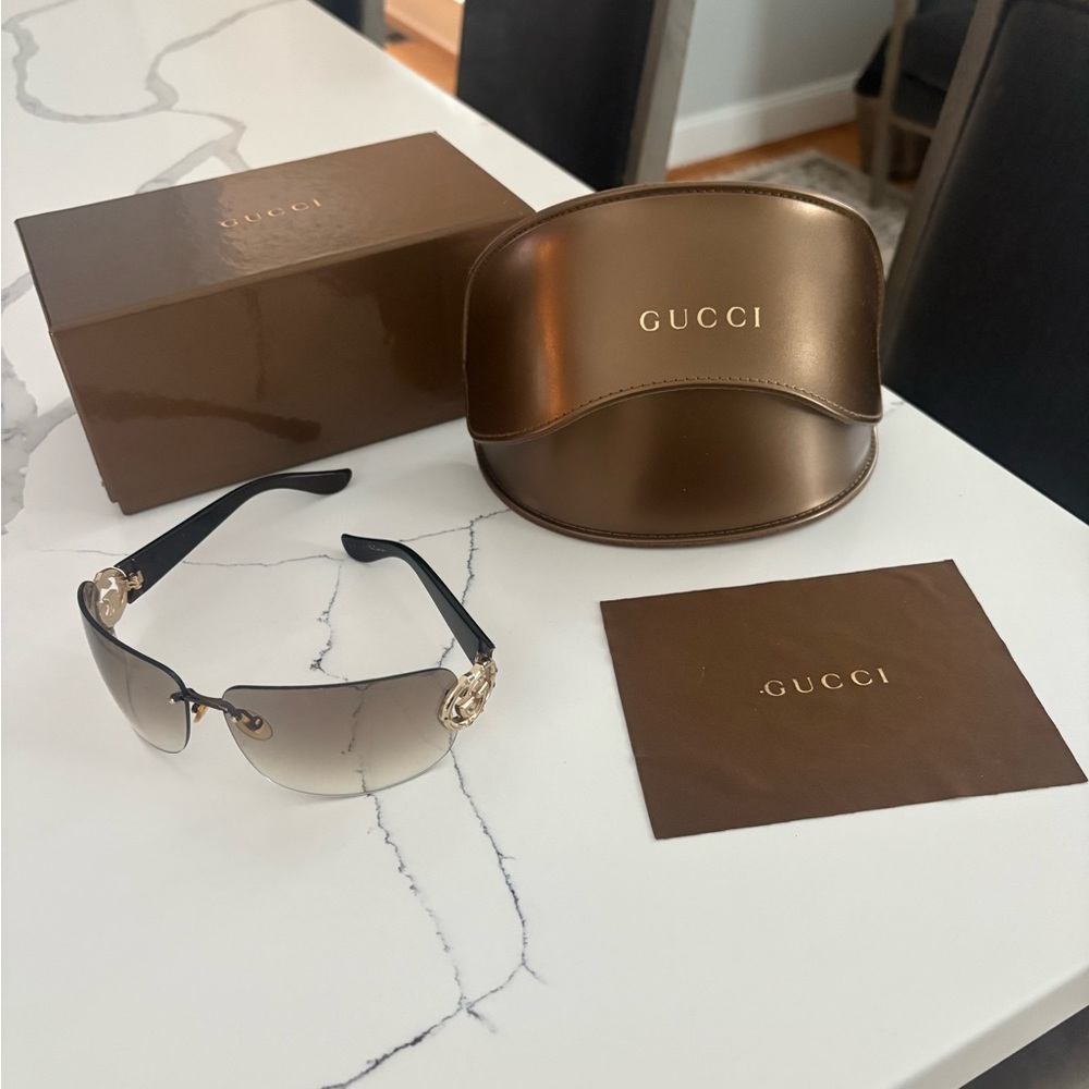 Gucci Black and Brown Sunglasses Set